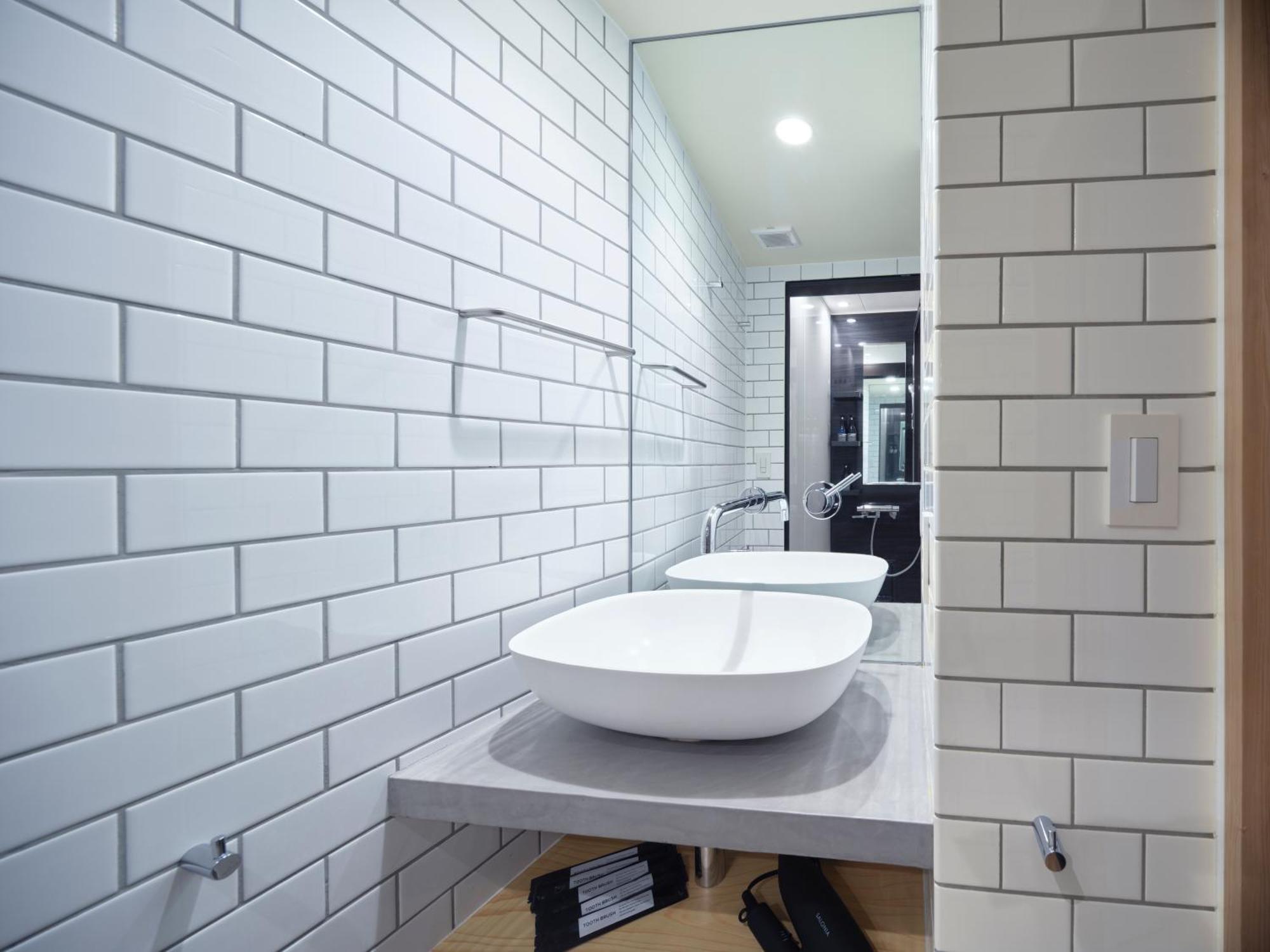 Sakura Cross Hotel Ueno Iriya Annex طوكيو الغرفة الصورة